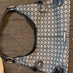 Purse in good condition